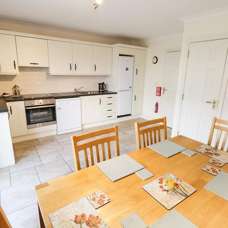Sea Breeze Holiday Home เอนนิสโครน ภายนอก รูปภาพ